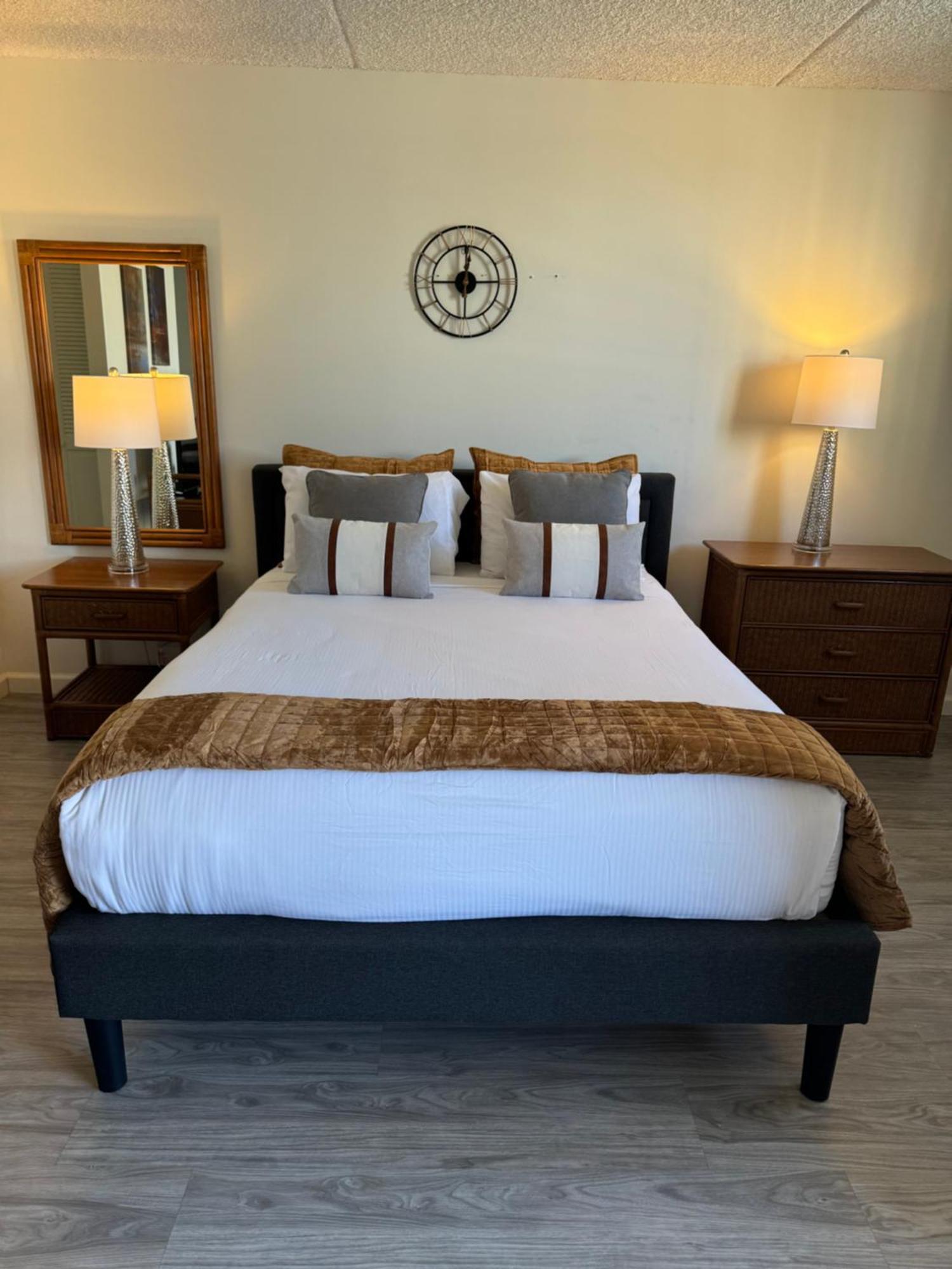 1414- Heart Of Waikiki With Kitchen - Free Parking - City View 호놀룰루 외부 사진